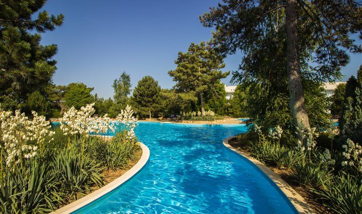 Отель "Рассветы Закаты" (ex. санаторий "Черноморец")